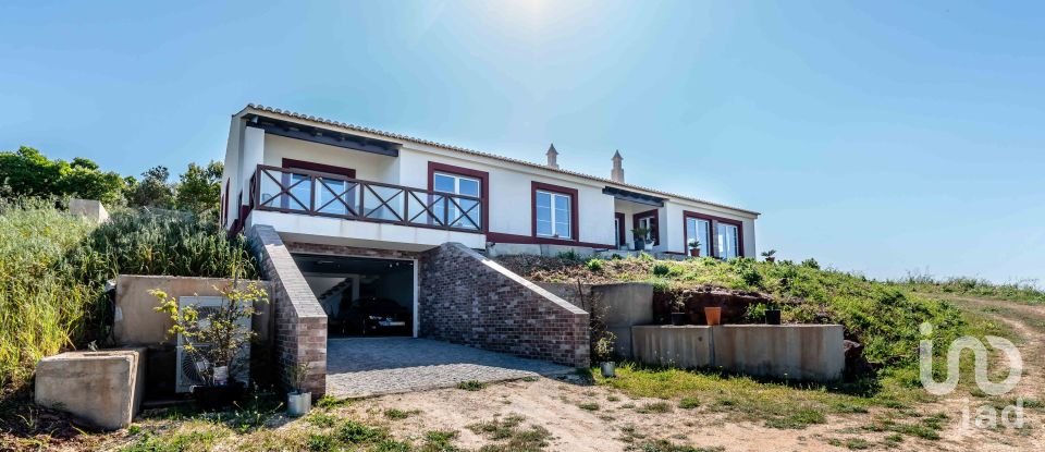 Farm T3 in Mexilhoeira Grande of 274 m²