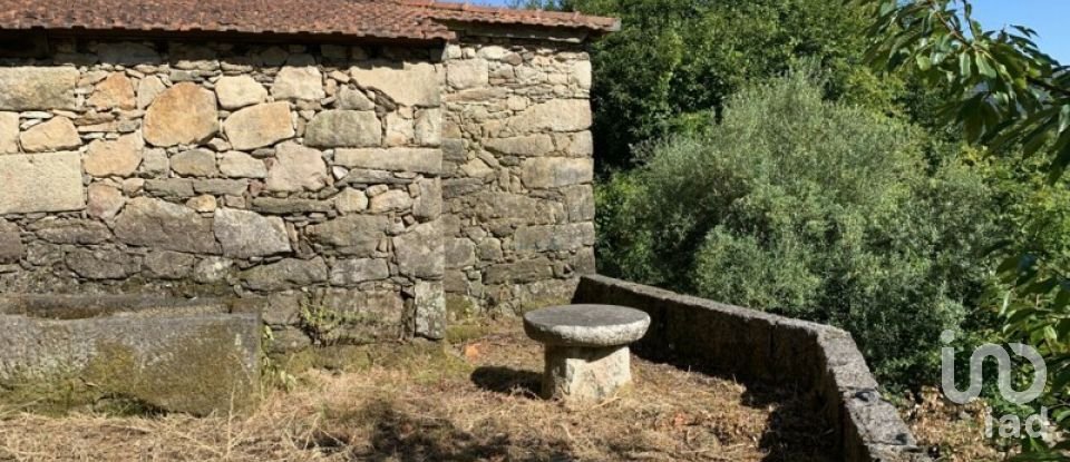 Farm T9 in Covas of 380 m²