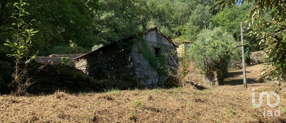 Farm T9 in Covas of 380 m²