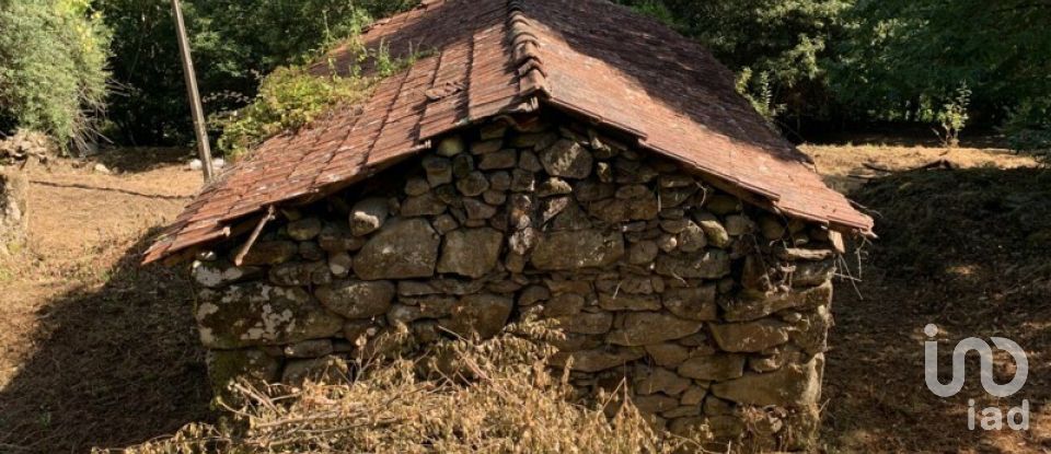 Farm T9 in Covas of 380 m²