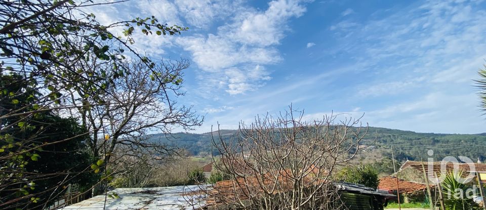 Village house T2 in Candemil e Gondar of 112 m²