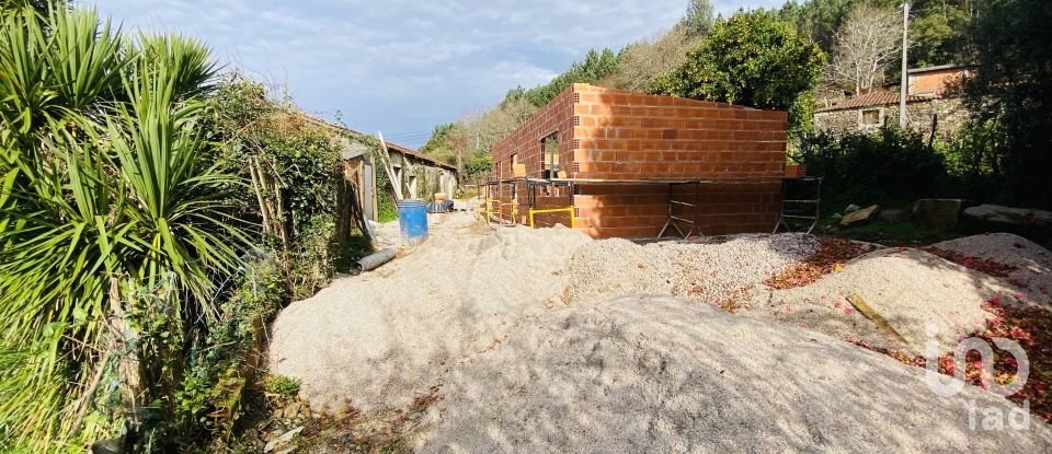 Village house T2 in Candemil e Gondar of 112 m²