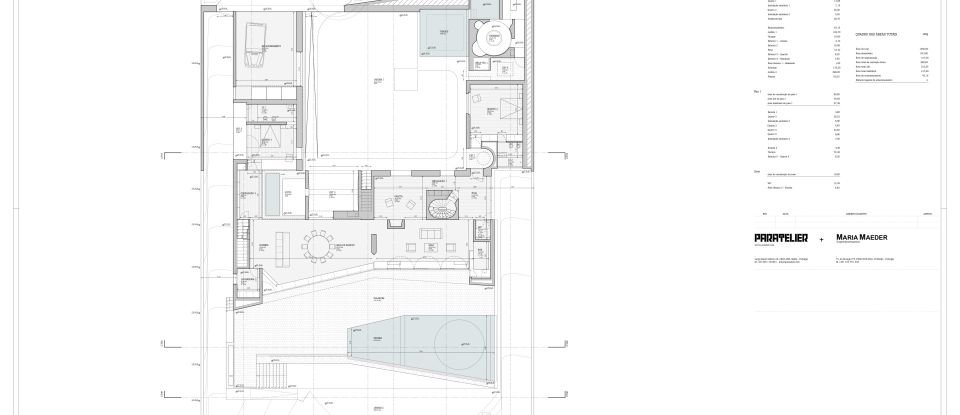 House T5 in Odiáxere of 630 m²