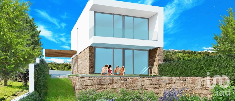 Terreno urbano em Ferreira do Zêzere de 1 560 m²