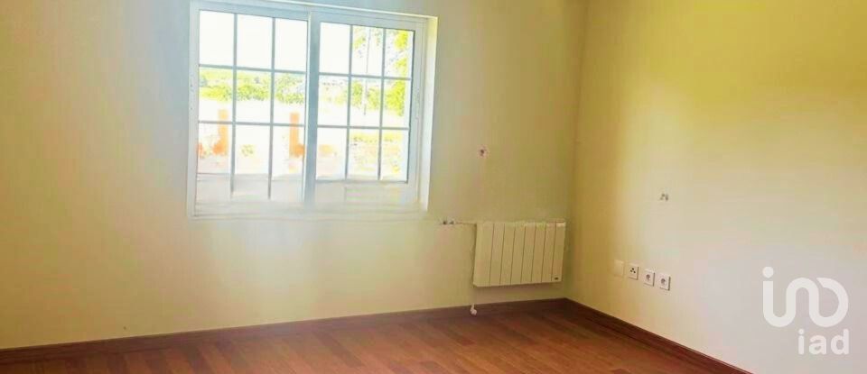 Moradia T4 em São lourenço do bairro de 287 m²