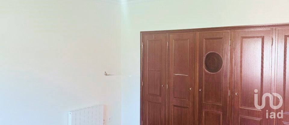 Moradia T4 em São lourenço do bairro de 287 m²