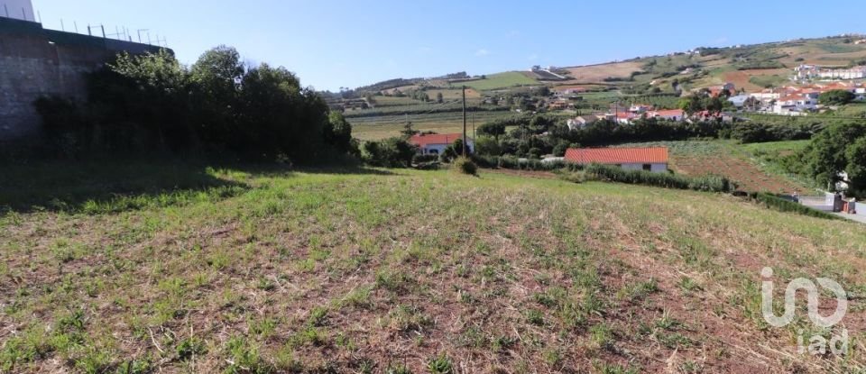 Terrain à bâtir à A dos Cunhados e Maceira de 4 320 m²