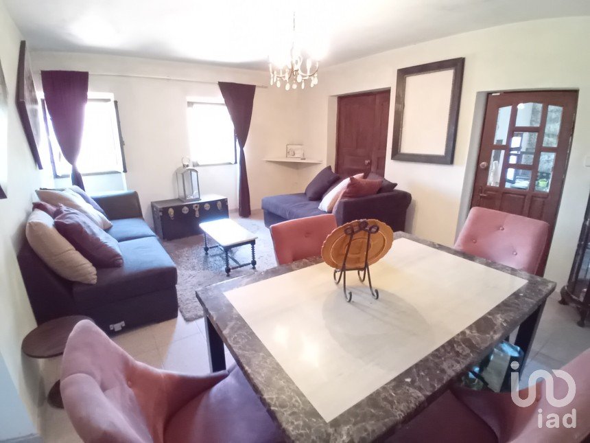 Maison de village T2 à Cristoval de 172 m²