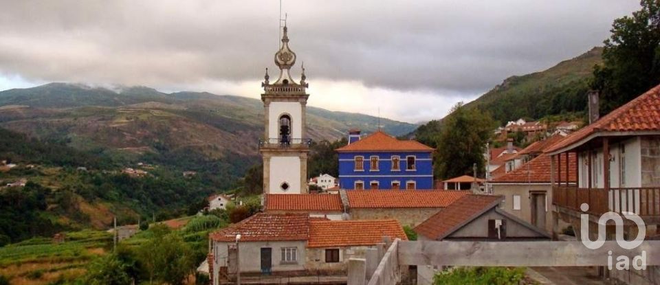 Maison de village T2 à Cristoval de 172 m²