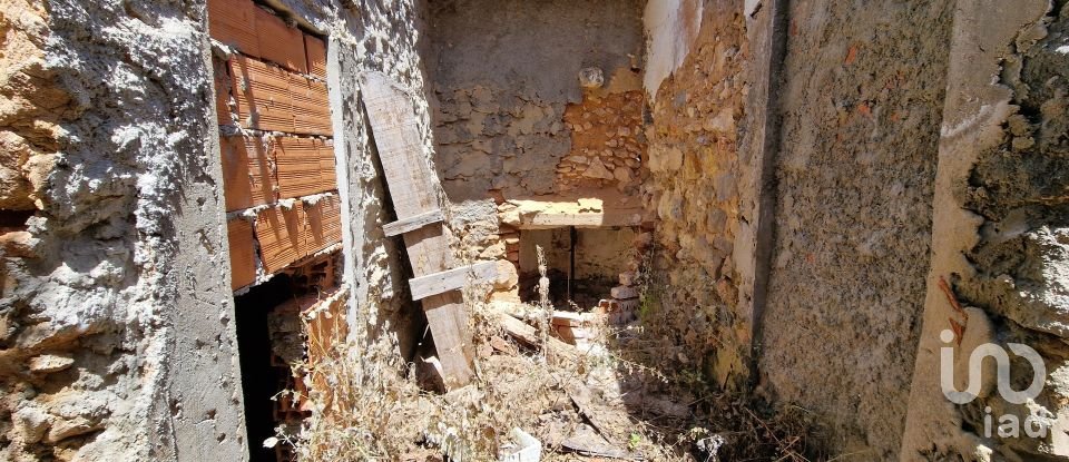 Moradia T2 em Faro (Sé e São Pedro) de 57 m²