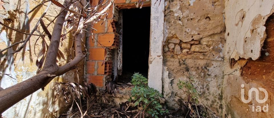 Moradia T2 em Faro (Sé e São Pedro) de 57 m²