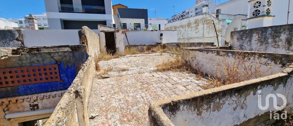 Moradia T2 em Faro (Sé e São Pedro) de 57 m²