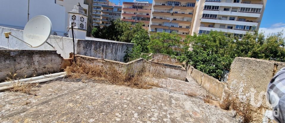 Moradia T2 em Faro (Sé e São Pedro) de 57 m²