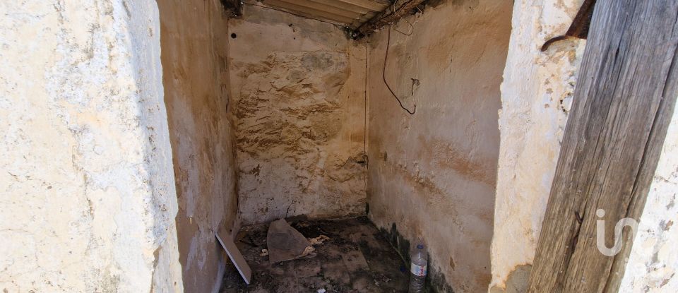 Moradia T2 em Faro (Sé e São Pedro) de 57 m²