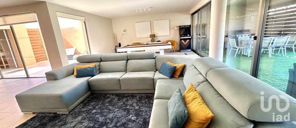 Moradia T4 em Guia de 237 m²