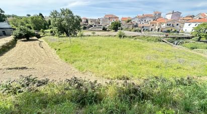 Terrain à Vila Cortês da Serra de 2 716 m²