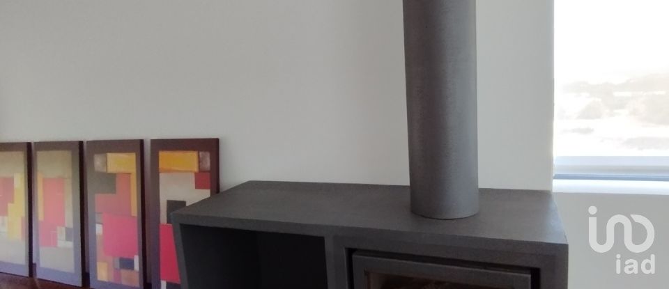 House T4 in Vau of 250 m²