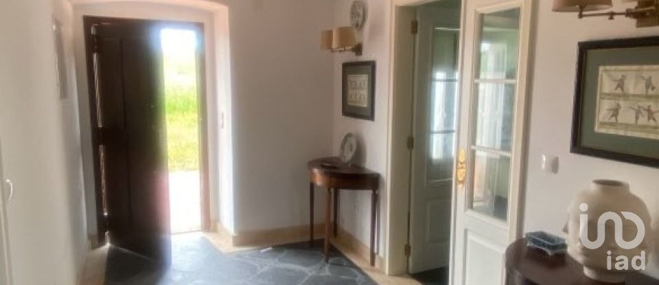 Moradia T3 em São Saturnino de 626 m²