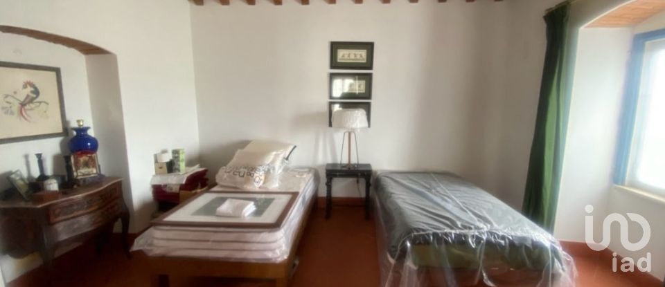 Moradia T3 em São Saturnino de 626 m²