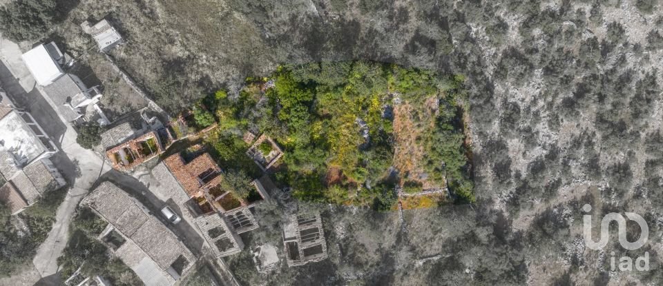 Maison T2 à Alte de 901 m²