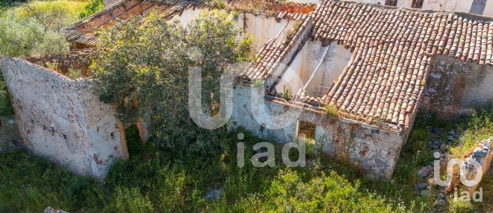 Maison T2 à Alte de 901 m²