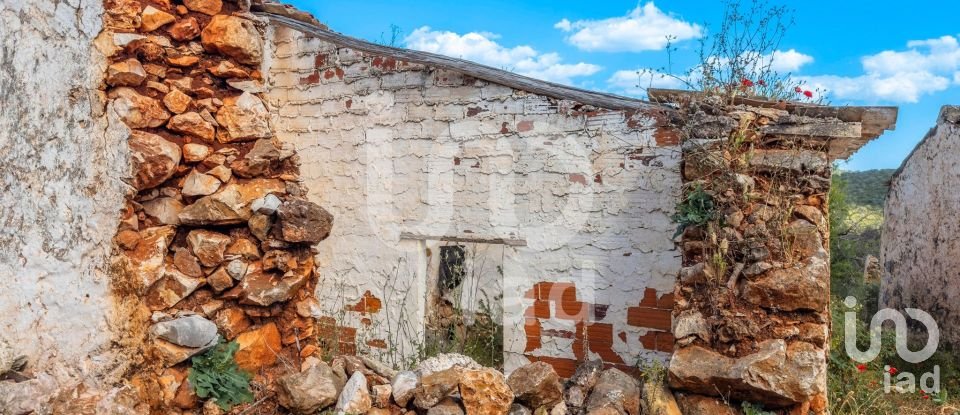 Maison T2 à Alte de 901 m²