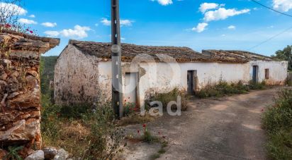 Maison T2 à Alte de 901 m²