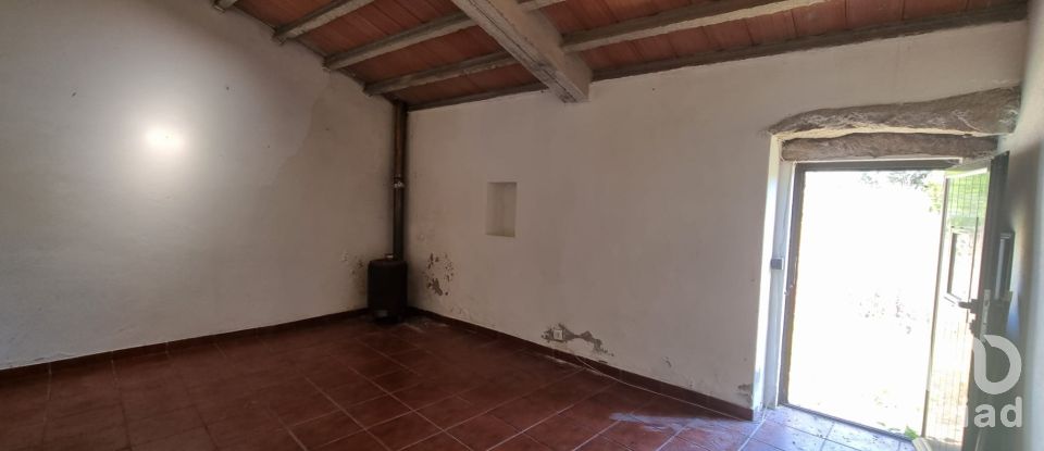 Traditional house T6 in Nossa Senhora da Graça de Póvoa e Meadas of 216 m²