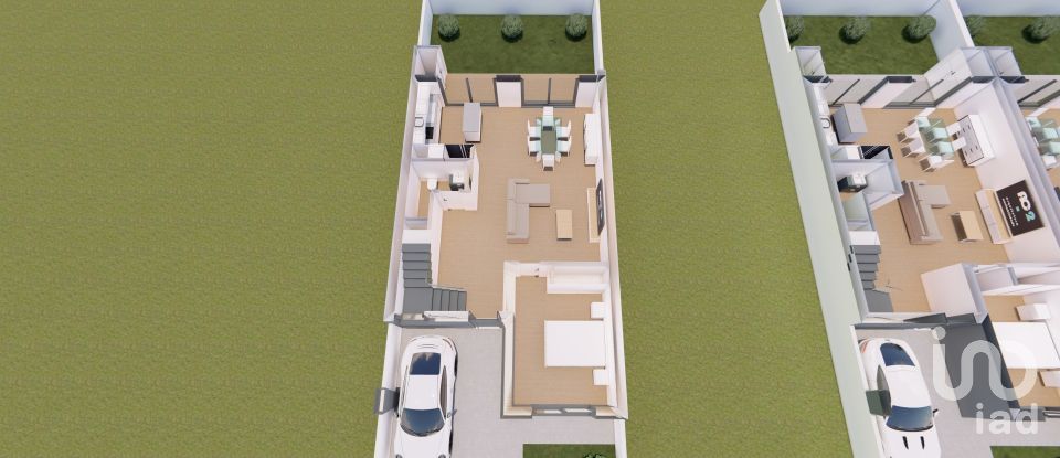 Habitação T4 em Estômbar e Parchal de 168 m²