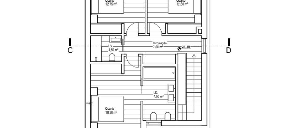 Habitação T4 em Estômbar e Parchal de 168 m²