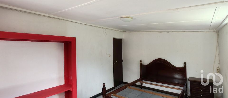 Casa T3 em Lajes do Pico de 100 m²