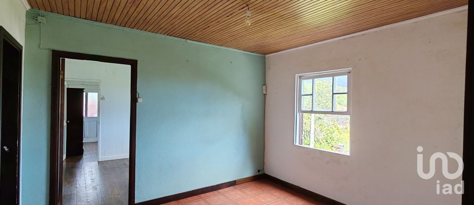 Casa T3 em Lajes do Pico de 100 m²