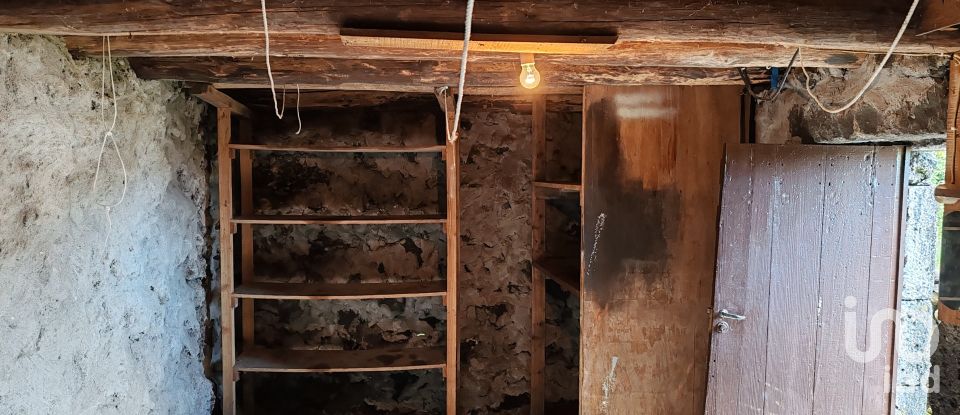 Casa T3 em Lajes do Pico de 100 m²