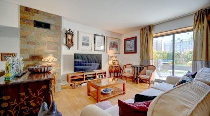 House T5 in Lumiar of 310 m²