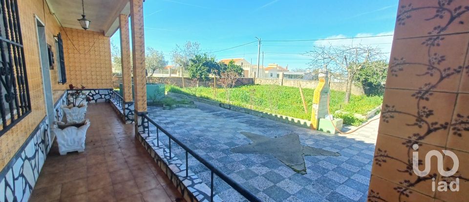 Village house T3 in Rio de Moinhos of 127 m²