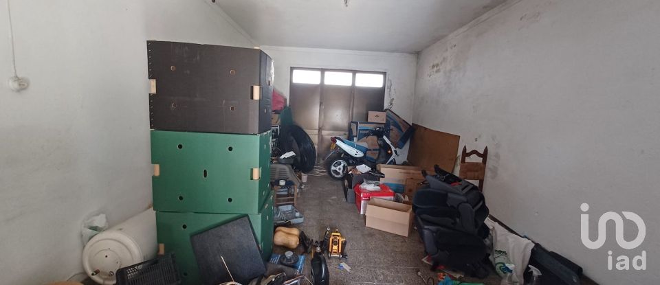 Village house T3 in Rio de Moinhos of 127 m²