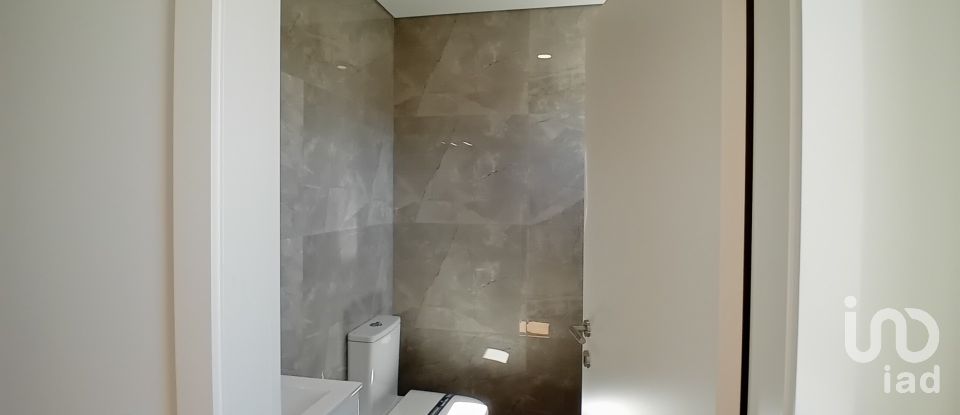 Apartment T3 in Campo e Sobrado of 267 m²