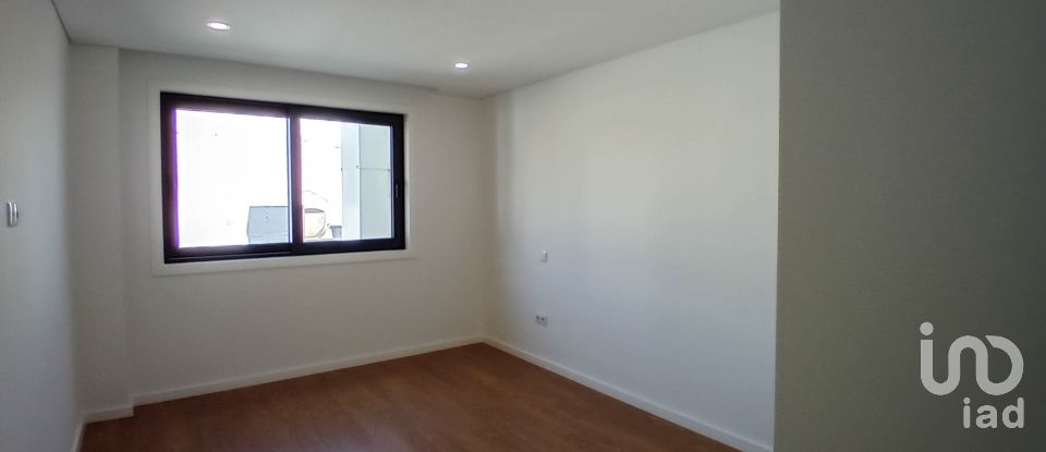 Apartment T3 in Campo e Sobrado of 267 m²