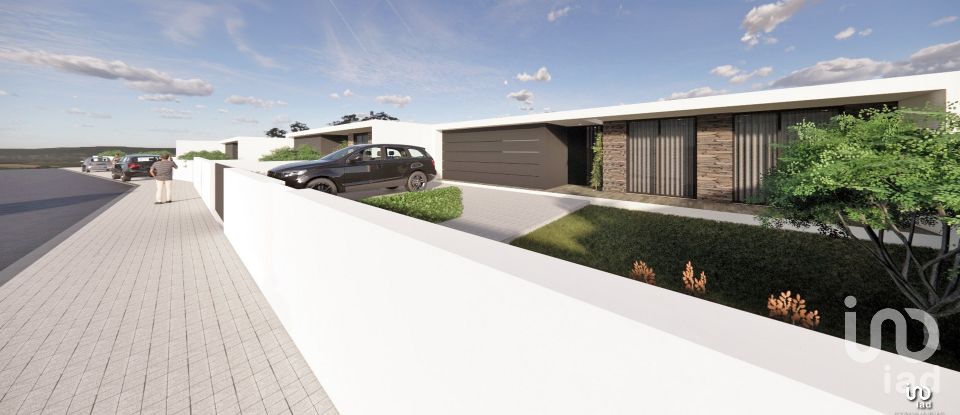 House T3 in Mazarefes E Vila Fria of 184 m²