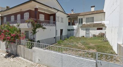 Maison rustique T0 à Lagoaça e Fornos de 126 m²