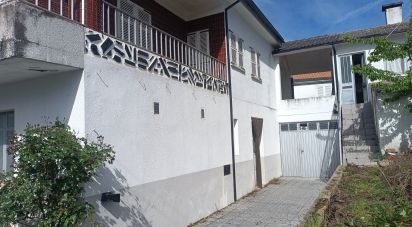 Maison rustique T0 à Lagoaça e Fornos de 126 m²