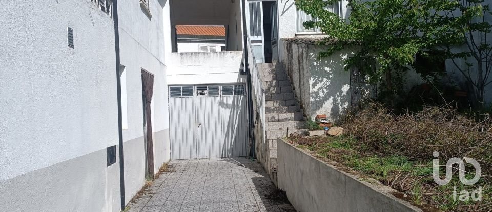 Casa de Campo T0 em Lagoaça e Fornos de 126 m²