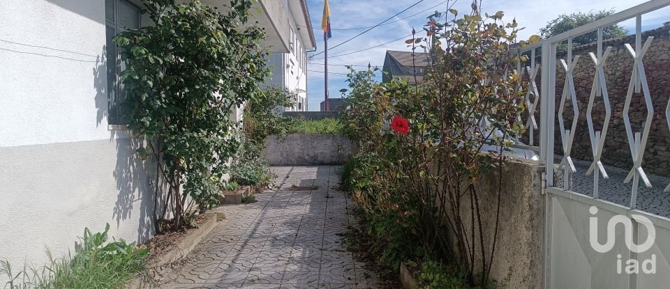 Casa de Campo T0 em Lagoaça e Fornos de 126 m²