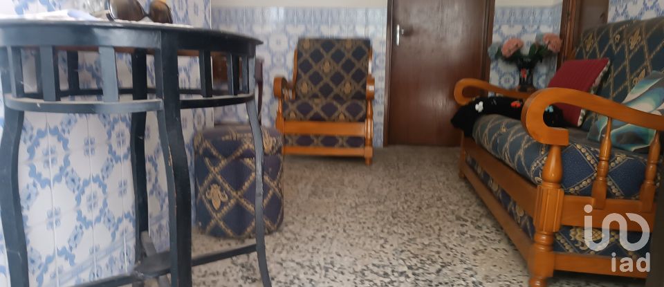 Casa de Campo T0 em Lagoaça e Fornos de 126 m²