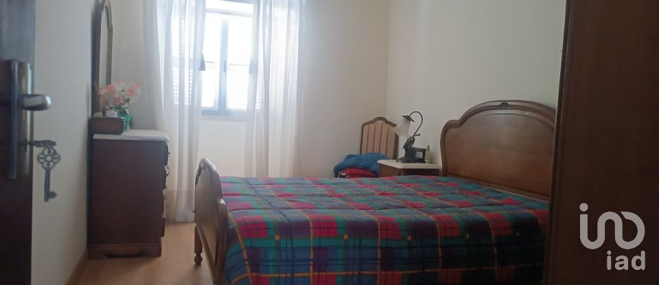 Casa de Campo T0 em Lagoaça e Fornos de 126 m²