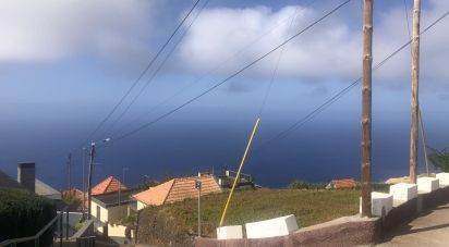 Terrain à Canhas de 1 120 m²