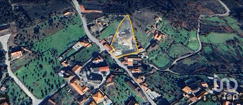 Maison de village T5 à Castanheira de Pêra e Coentral de 381 m²