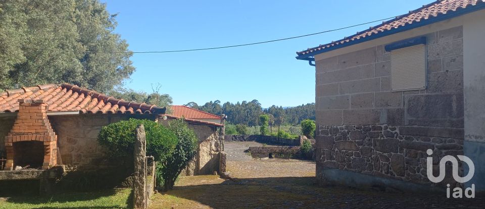 Casa de Campo T3 em Facha de 257 m²