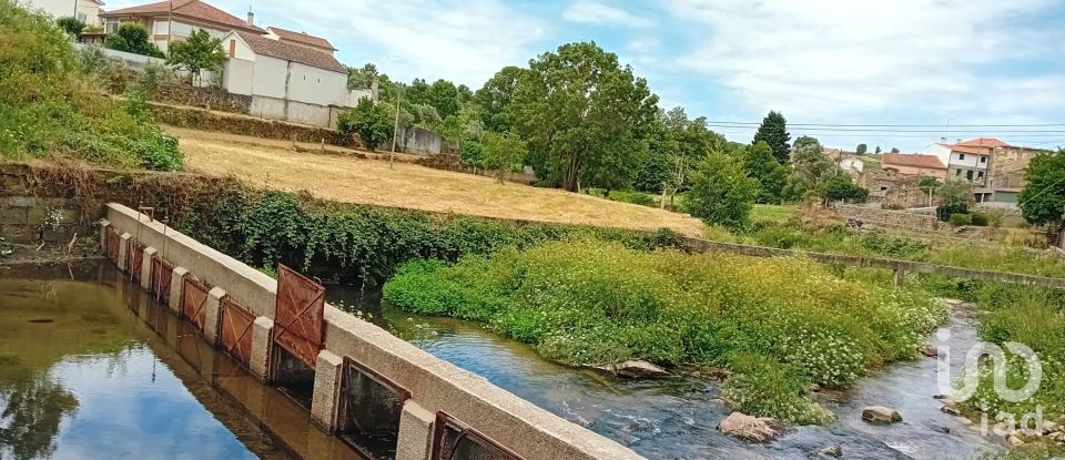 Land in Vila Cortês da Serra of 2,716 m²