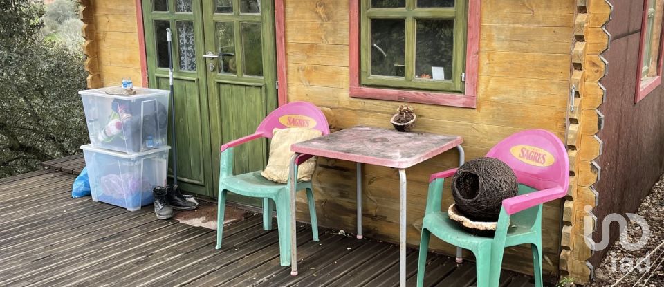 Ferme T10 à São Martinho das Amoreiras de 102 m²